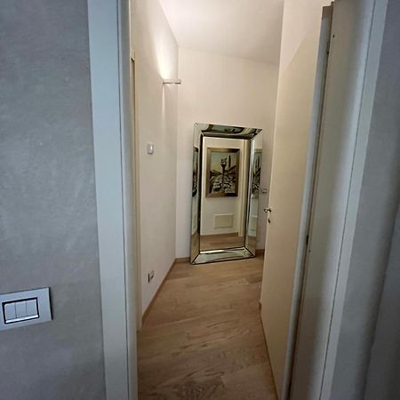 Juliet'S Neighbours- Luxury Apartment فيرونا المظهر الخارجي الصورة