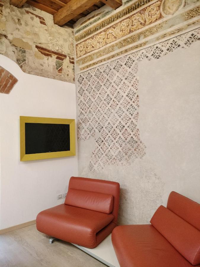 Juliet'S Neighbours- Luxury Apartment فيرونا المظهر الخارجي الصورة